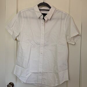 Wildfang NWT The Essential Oxford Button Up